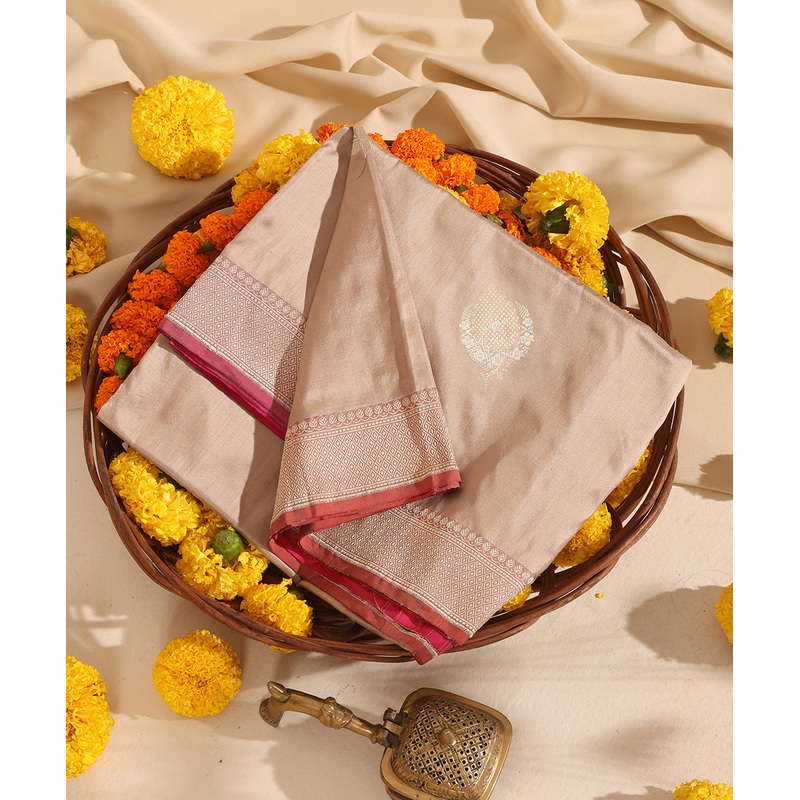Almond Color Handloom Pure Katan Silk Banarasi Dupatta With Kadhwa Boota With Pink Border