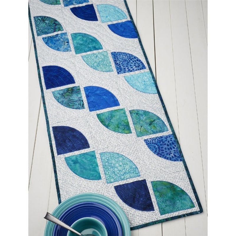 Drunkard's Path Table Runner Pattern