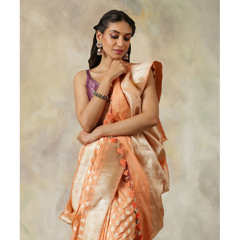 Peach Handloom Banarasi Saree With All Over Leaf Booti Design