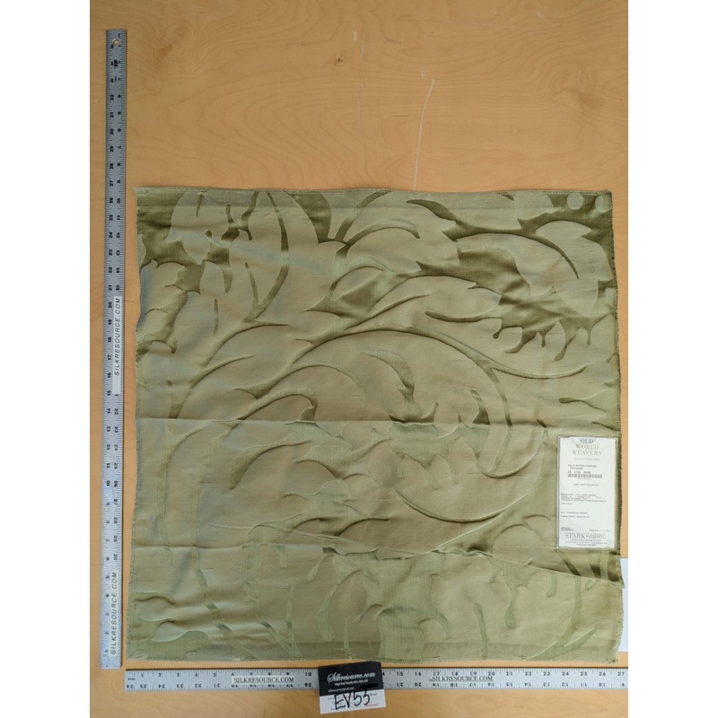 7 EV53 26"x 27" Square Scalamandre Old World Weavers Villa Regina Damask Pistachio Green 100% Silk Renaissance MSRP USD500+