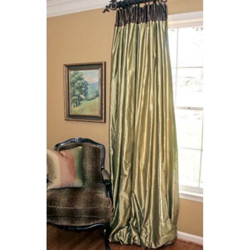 102 & quot; wide Silk Taffeta Fabric Butter & Cream Stripes