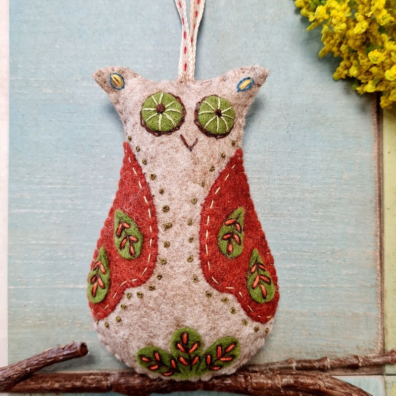 Folk Owl Wool Felt Embroidery Applique Ornament Kit