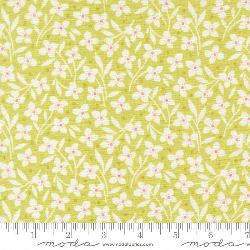 Summers End Florals Sprout Green Floral Fabric - 35435 - Moda Fabrics Quilting Cotton Fabric