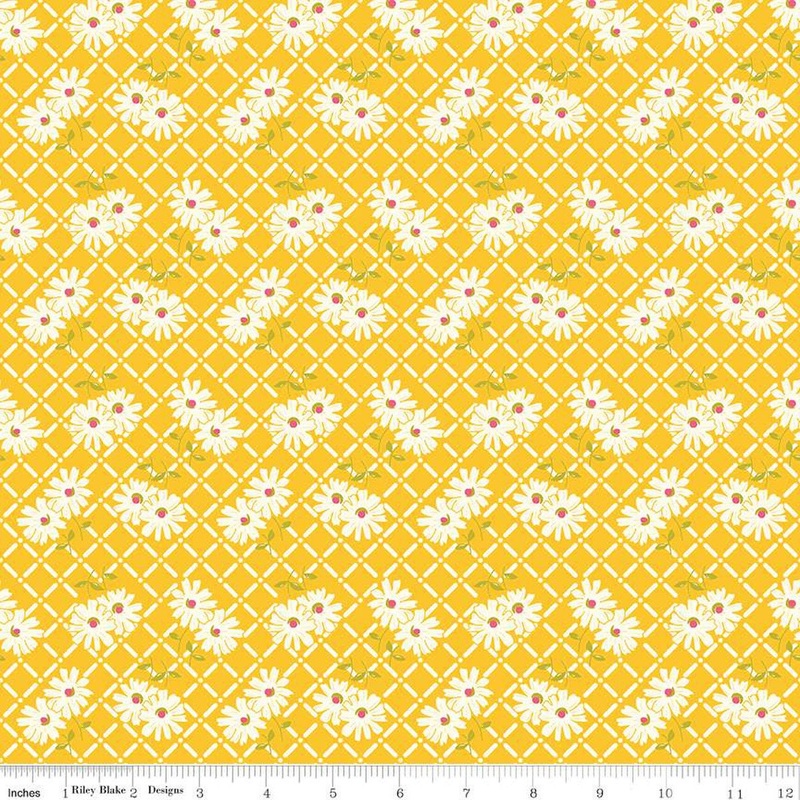 33" End of Bolt - SALE Adel in Summer Trellis C13391 Yellow - Riley Blake Designs - Floral Flowers White Zinnias - Quilting Cotton Fabric