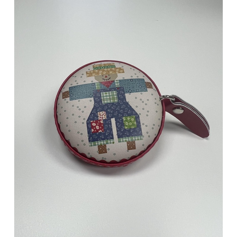 SALE Lori Holt Farmer's Daughter Tape Measure ST-46795 Red - Riley Blake Designs - 60 Inch Retractable Tape Measure - Measurements