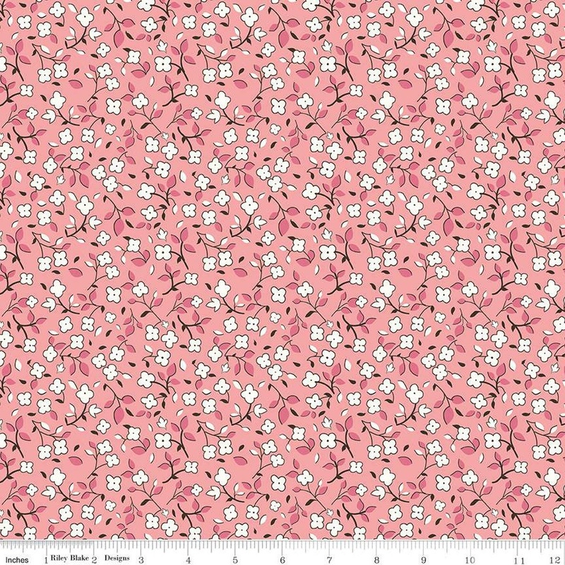 SALE Home Town Swasey C13590 Heirloom Coral - Riley Blake Designs - Floral Flowers - Lori Holt - Quilting Cotton Fabric