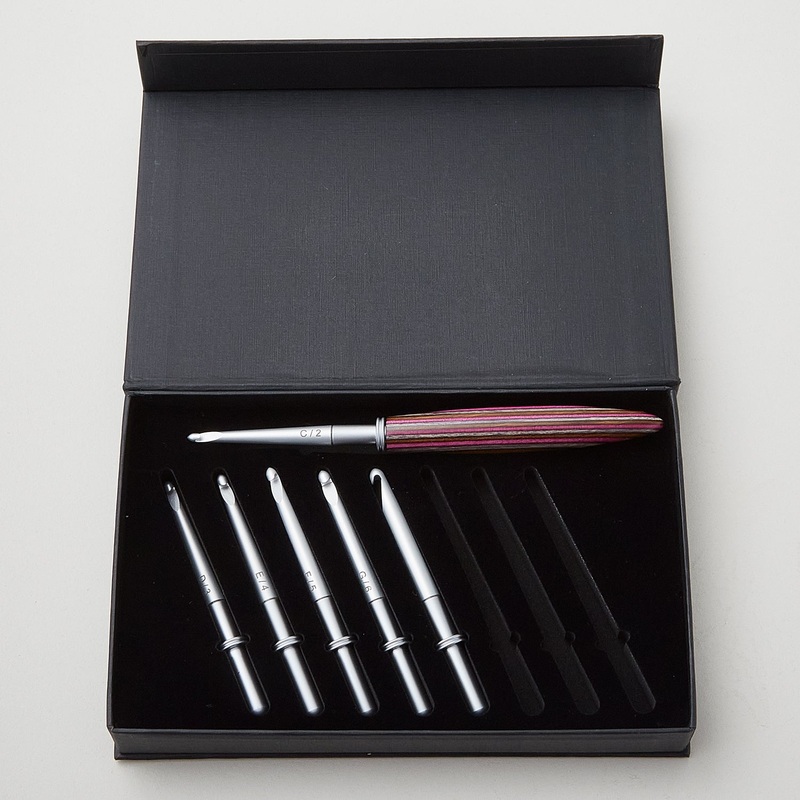 Sawyer Creek Artistry Interchangeable Crochet Hook Set - Touch of Grey/Slim