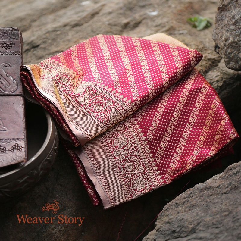 Handloom Wine Zari Tanchoi Dupatta