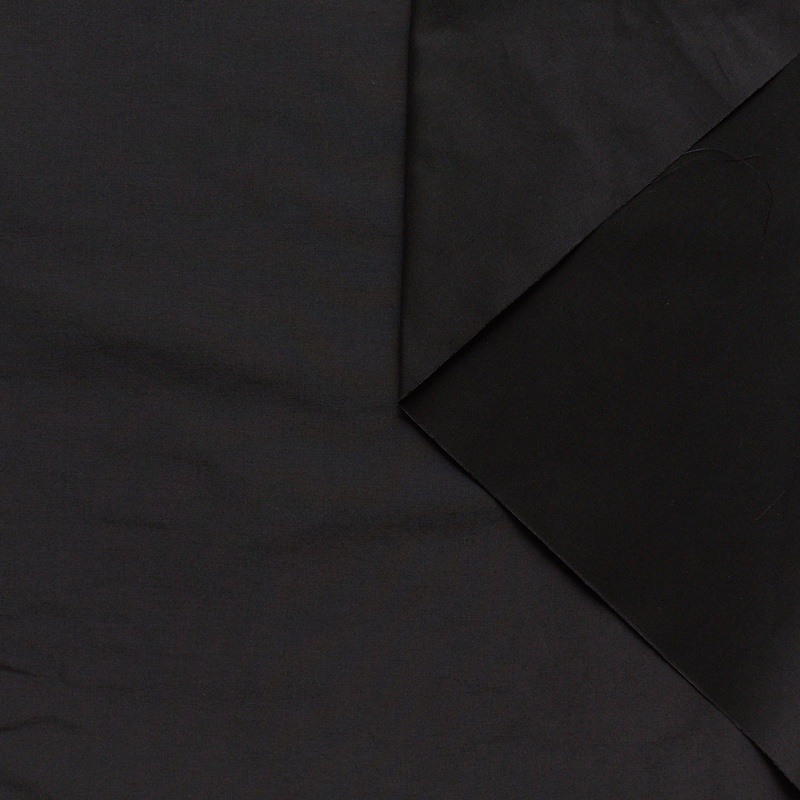 T22N01255 | Cotton & Silk Taffetas Black