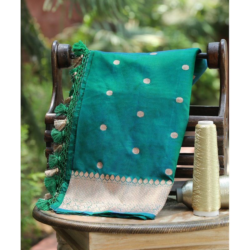 Peacock Blue Handloom Pure Katan Silk Kadhwa Booti Banarasi Dupatta
