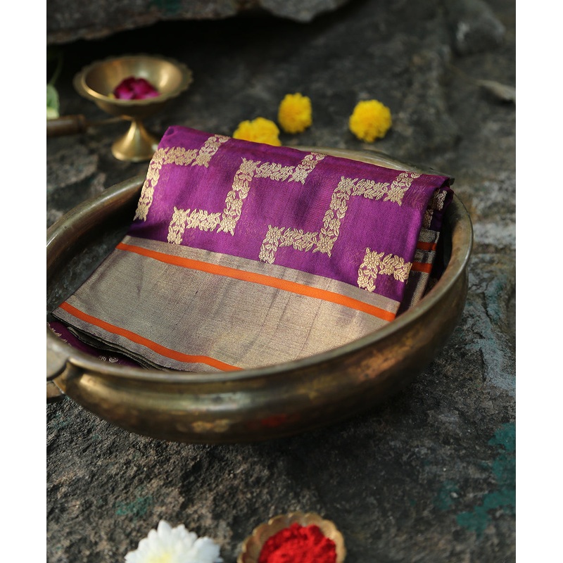 Dark Purple Tone Handloom Pure Chanderi Silk Dupatta With All Over Zari Jaal