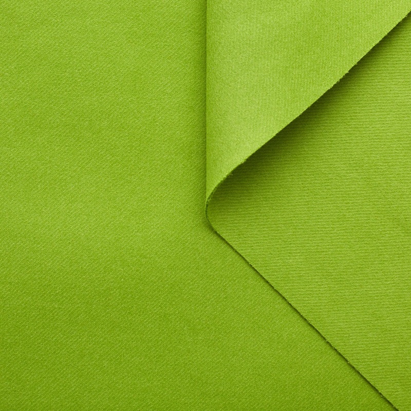 T22Z03805 | Splittable Wool Diagonal Spinach Green