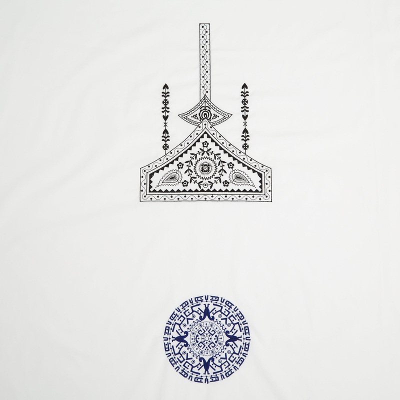 T20A00147 | Embroidery Circle And Pyramid Cotton Poplin Bright White