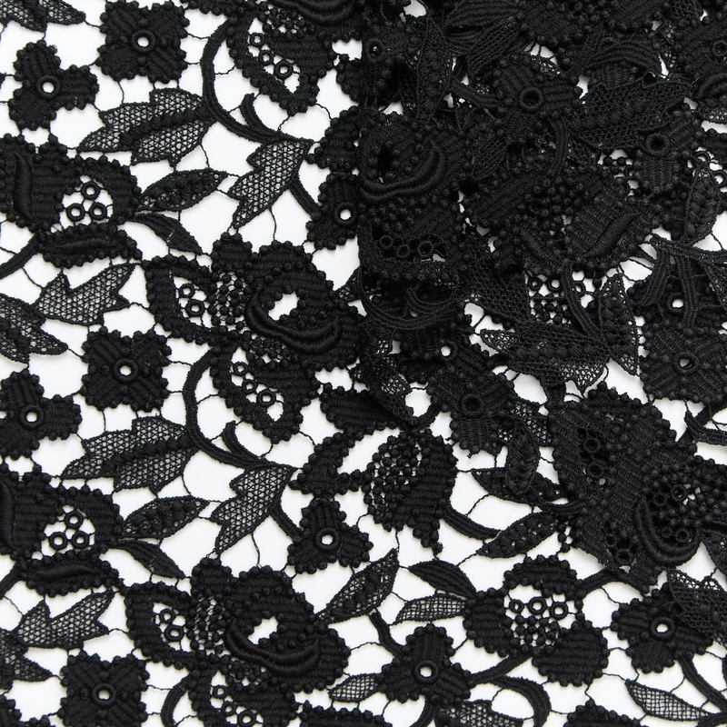 T25M12173 | Floral Guipure Black