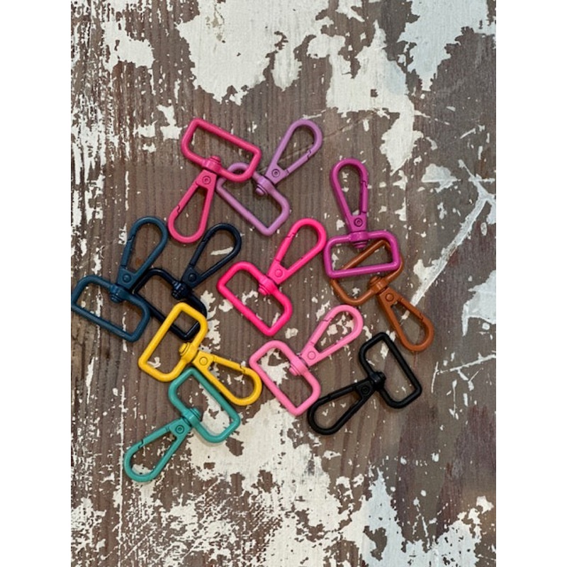 Stitch Supply 1" Swivel Snap Hook - 11 colors available Hot Pink SSCH01