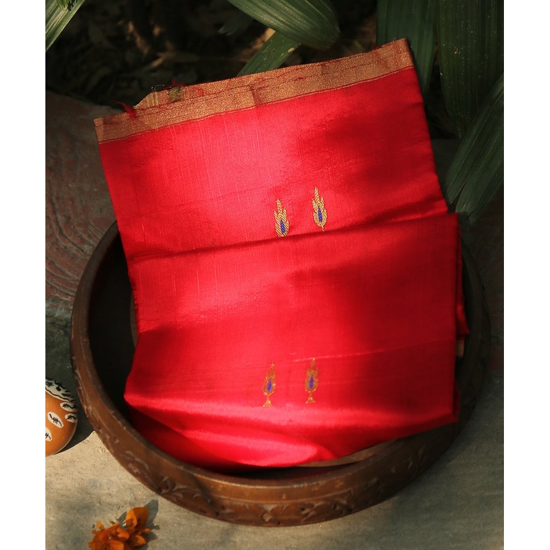 Red Handloom Pure Chanderi Silk Eknaliya Chanderi Dupatta with Leaf Motifs