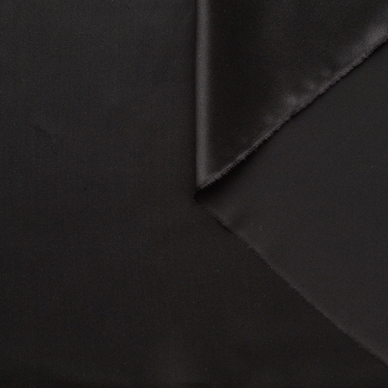 T23B04563 | Silk Satin Black