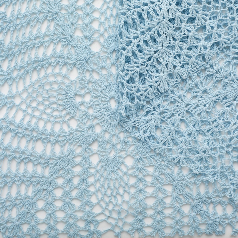T22X03653 | Large Flowers Cotton Crochet Lucent White
