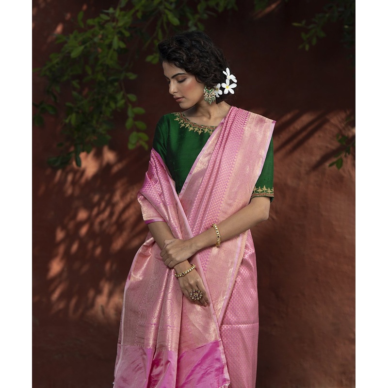 Soft Pink Handloom Zari Booti Katan Silk Tanchoi Banarasi Saree With Paisleys