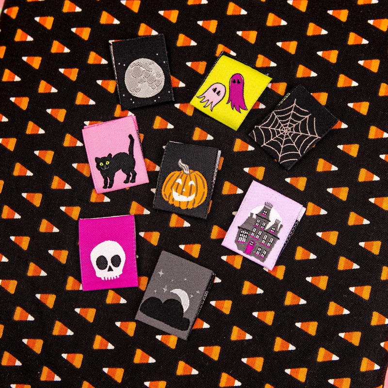 Renaissance Ribbon Labels Spooky Night - Woven Label Pack