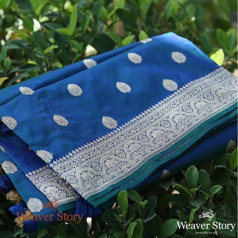 Handwoven Peacock Blue Kadhwa Booti Dupatta