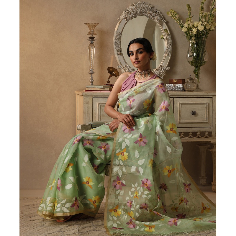 Phulobuti Handloom Pistachio Green Muslin Dhakai Jamdani Saree With Floral Jaal All Over