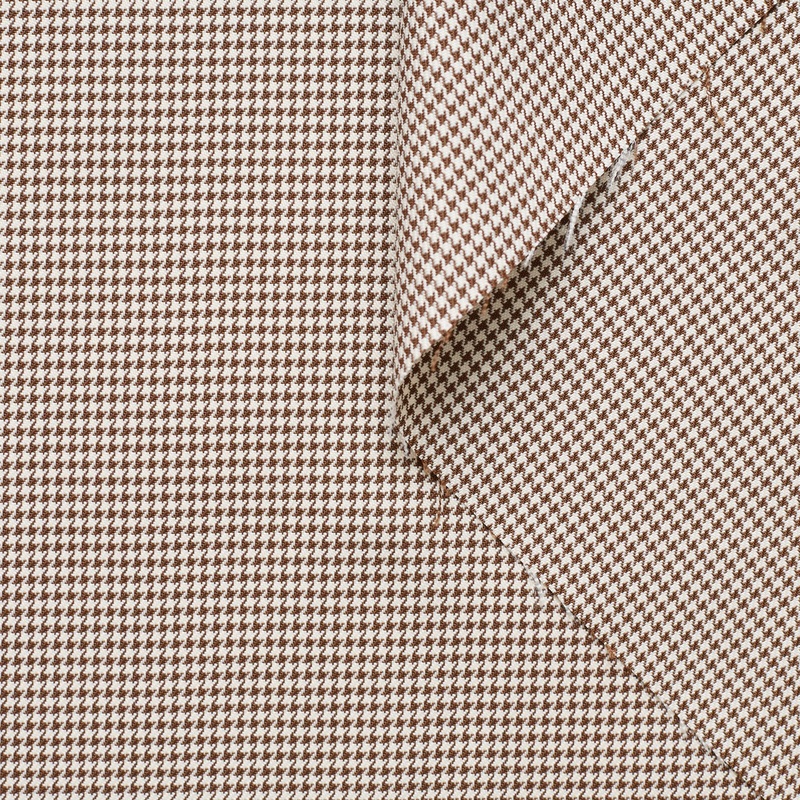 T21C00653 | Fluid Micro Houndstooth Equestrian Red