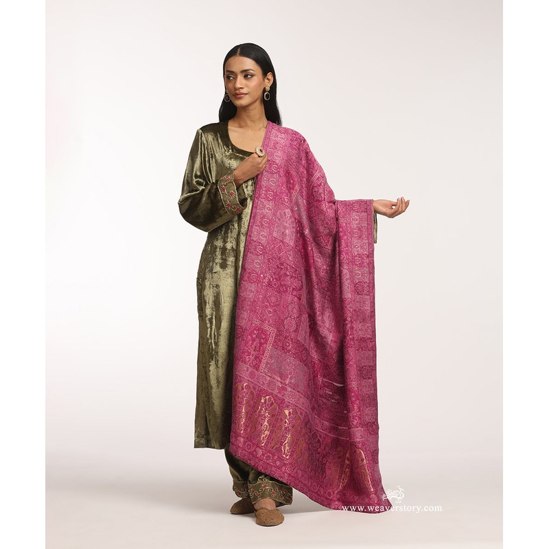 Pink Handwoven Jamawar Pure Cashmere Wool Doshala with Olive Green Tissue Finishing