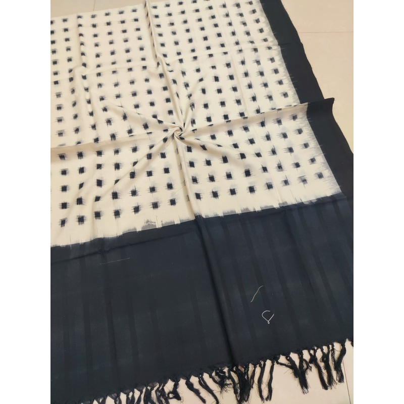 Black - POCHAMPALLY DOUBLE IKAT COTTON HANDLOOM DUPATTA 17