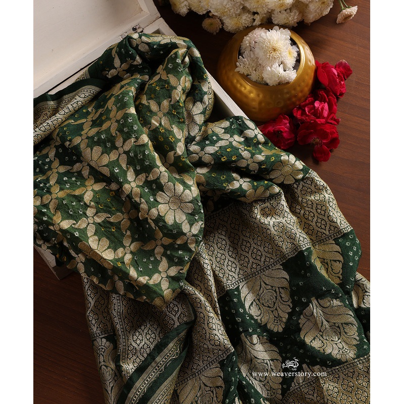 Olive Green And Green Ombre Dyed Handloom Pure Georgette Banarasi Bandhej Dupatta