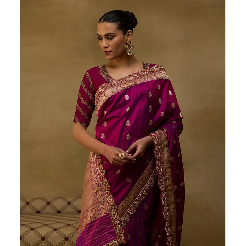 Purple Handloom Pure Katan Silk Banarasi Saree With Embroidered Red Scallop Border