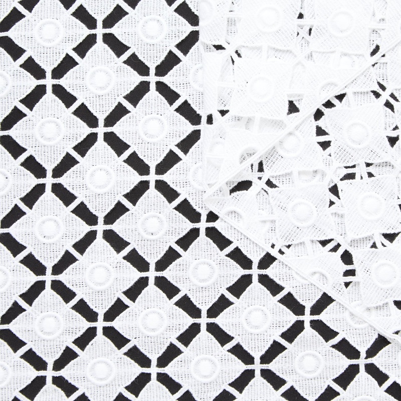 T24P12129 | Geometric Guipure Bright White