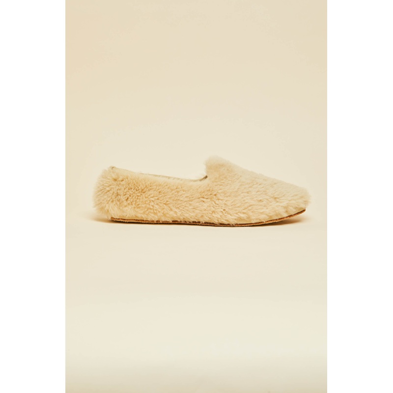 Dolly Caramel Slippers in Merino Wool