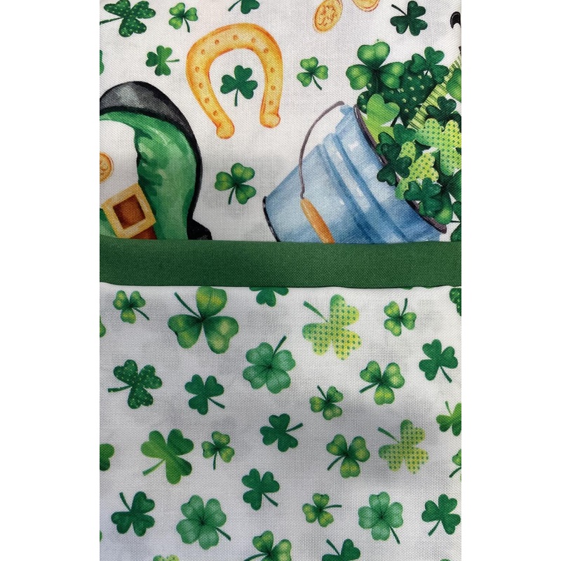 Shamrocks & Shenanigans Pillowcase Kit