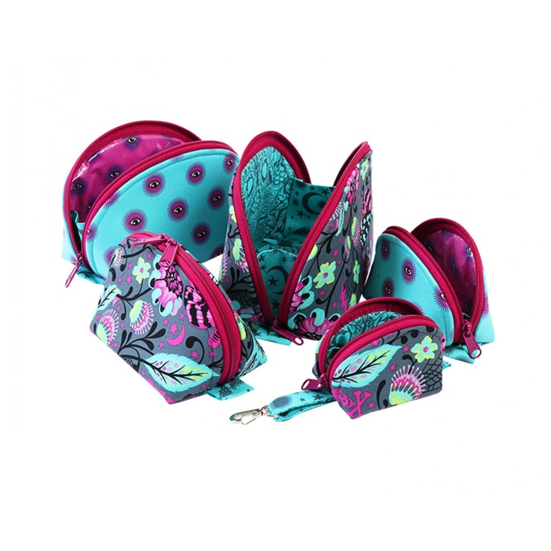 Clam Up Zipper Pouches 5 sizes PBA275 Pattern by Annie