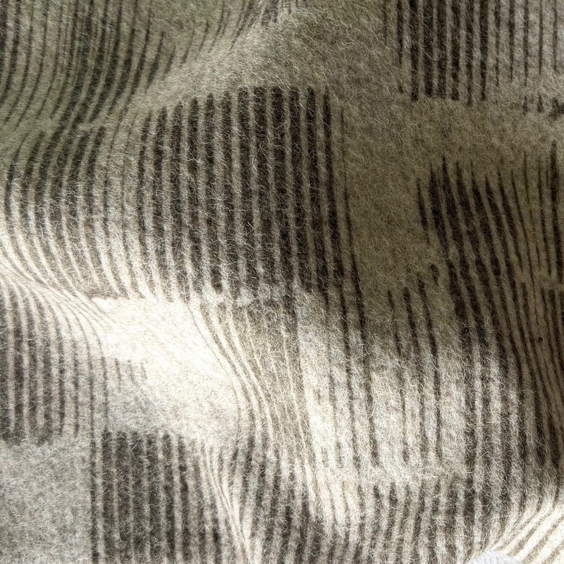 Irregular Stripes Cushy Double-Faced Polyester Blend Sweater Knit (Made in Italy)