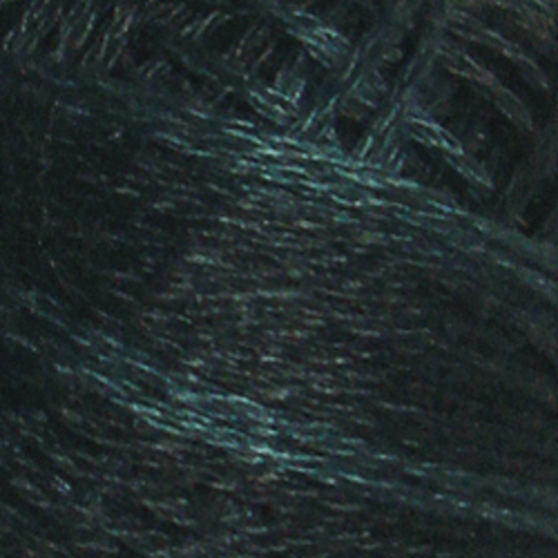 0572 Blue Blackbird Hand Dyed Cotton 3 Strand Valdani