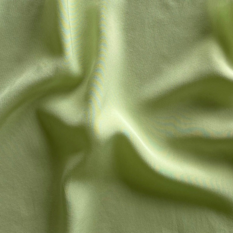 Airy Celery Heart Silk Crepe de Chine