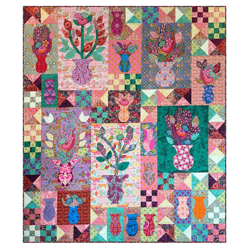 Rhapsody by Anna Maria Horner-Parry : 20th Anniversary Boxed BOM Applique Quilt Kit