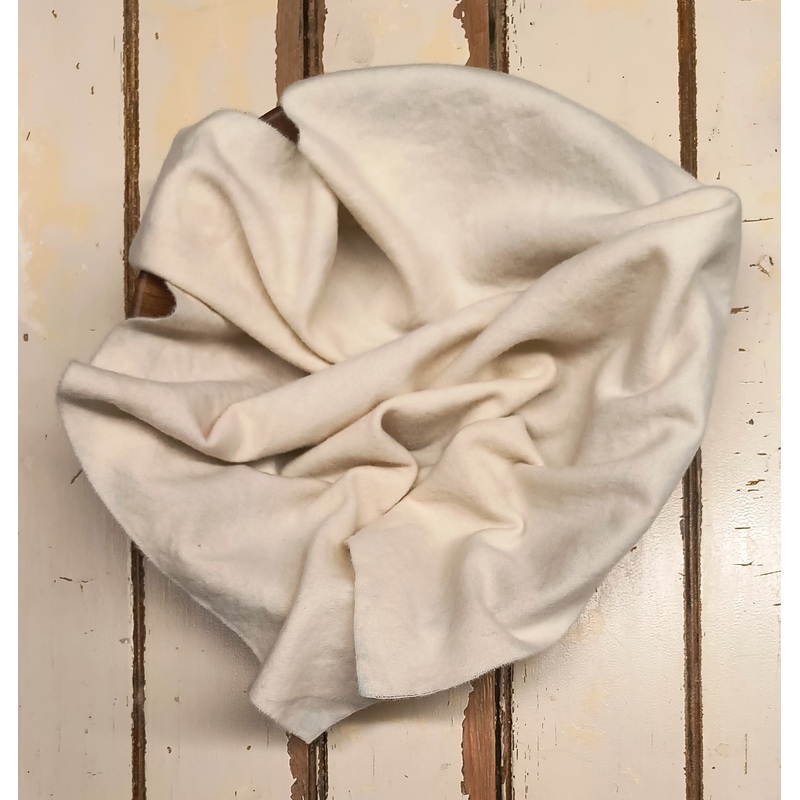 BISQUE 03 M Hand Dyed Wool