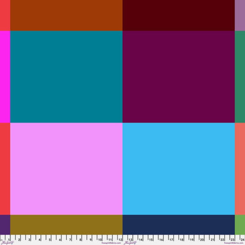 AM loves HUE Sweet Sixteen Afghan Anna Maria Free Spirit Cotton Fabric FS-PWAH230.AFGHAN