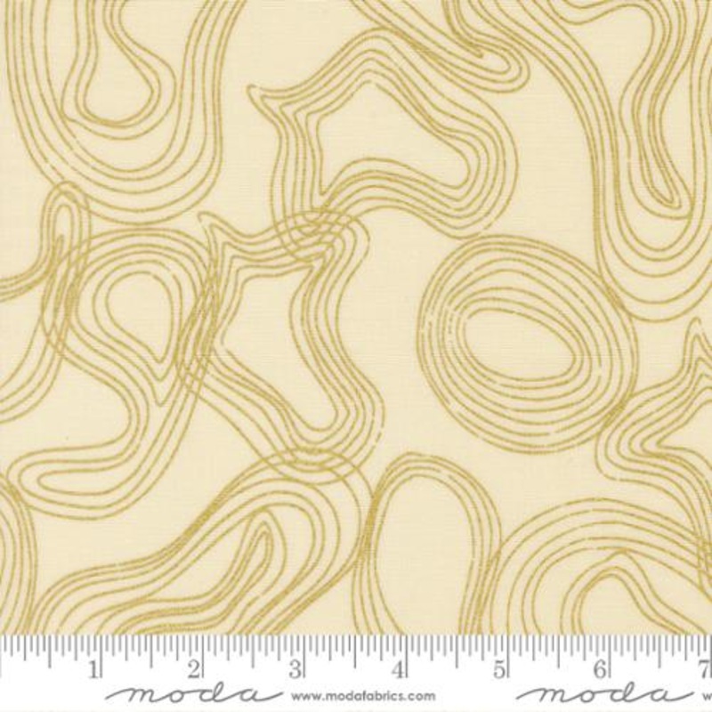 Sunlit Ruins / Shadow Grove in Metallic Cream