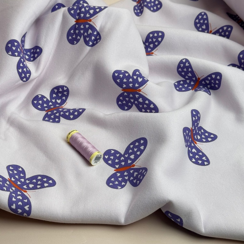 REMNANT 1.42 metres - Butterflies on Lilac Soft Cotton Jogging Sweat-shirting Fabric