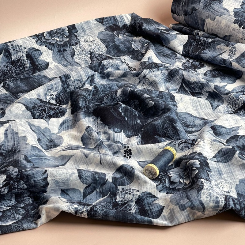 REMNANT 1.5 Metres - Danish Design -Greyscale Flowers Cotton Jersey