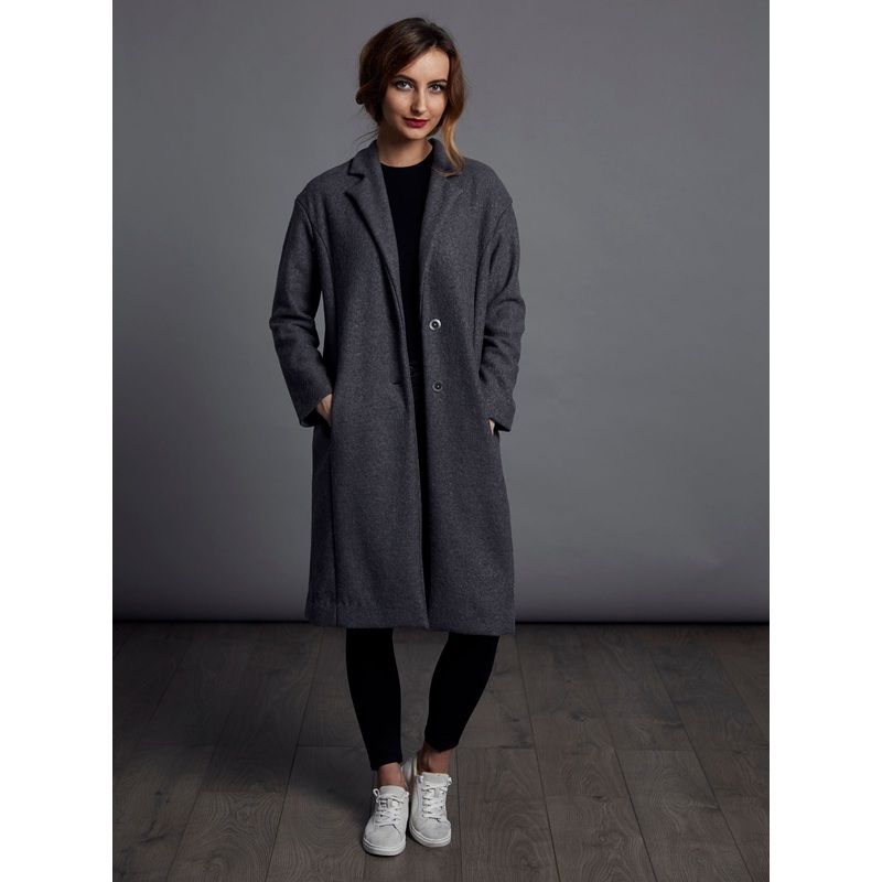 The Coat - The Avid Seamstress