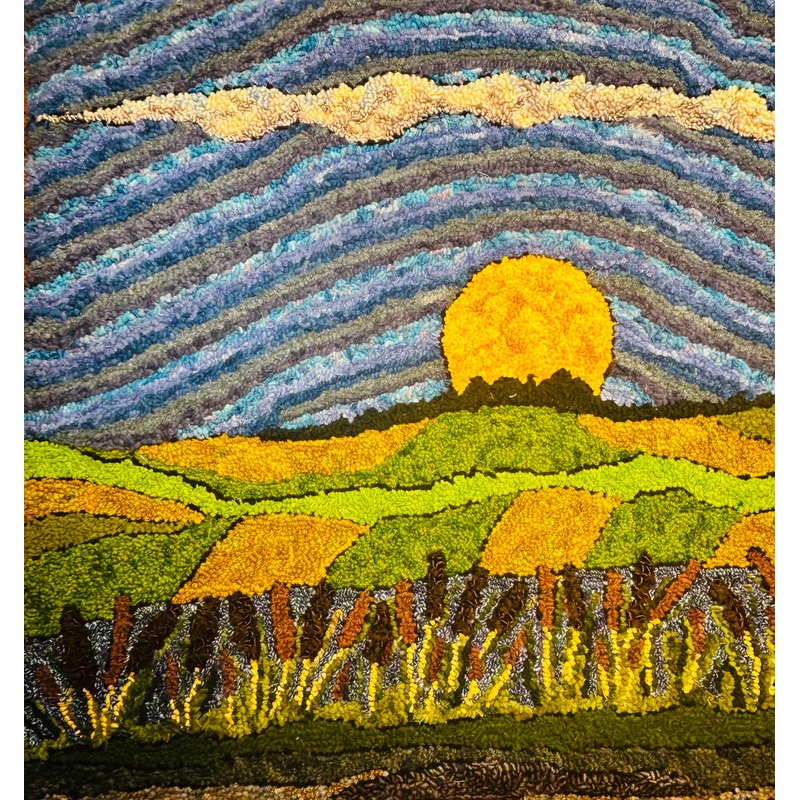 Tassel Moon Pattern on Linen