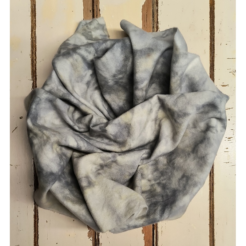 Calacatta Hand Dyed Wool