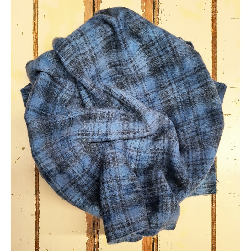 COLONIAL BLUE Hand Dyed Plaid Wool (Medium) (Wholesale)