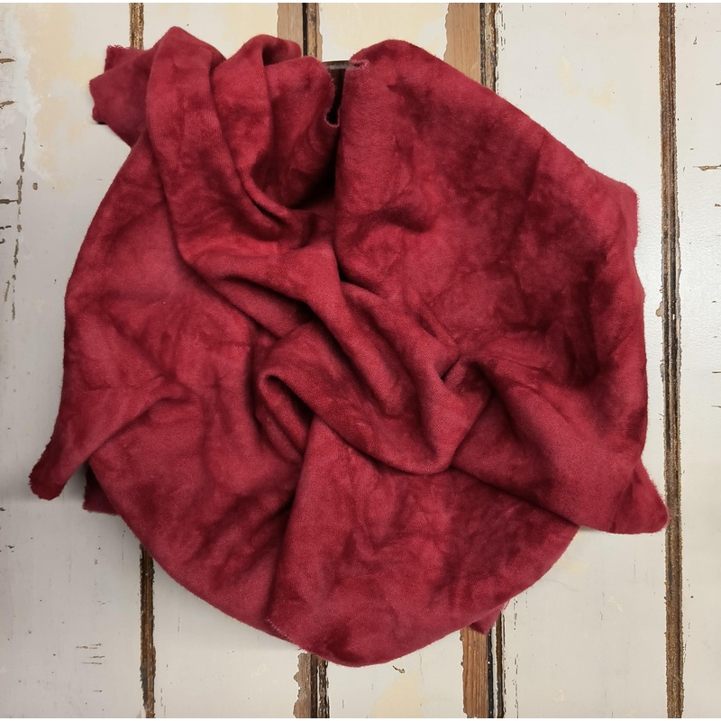 CHILI PEPPER 01 (M) Hand Dyed Wool