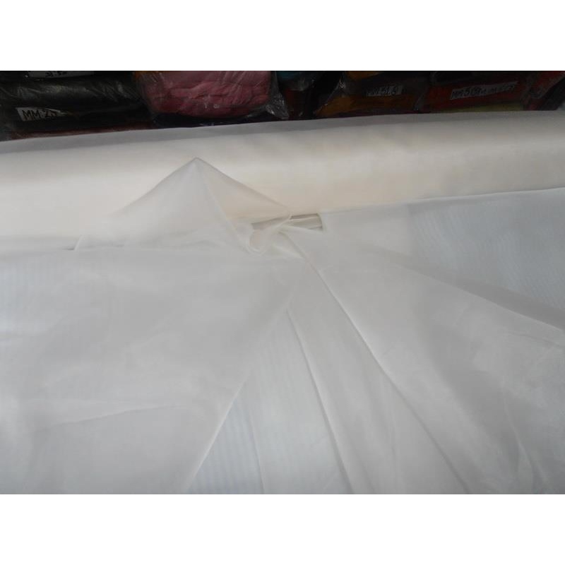 100% silk organza Imported off white colour 44 / 54" wide- 7 momme Dyeable off white